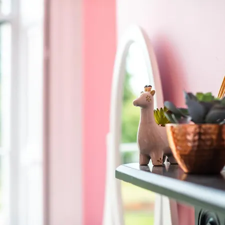 Gardiner House Проживание в семье *