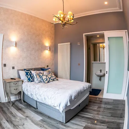 Gardiner House *