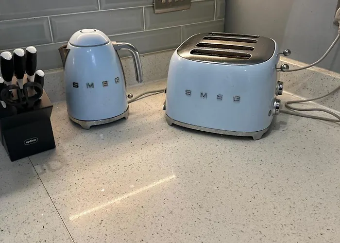 Homestay Gardiner House *