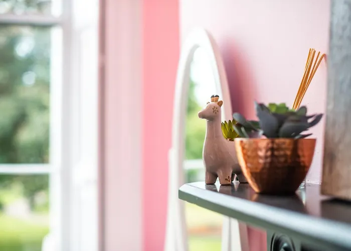 Gardiner House Homestay *